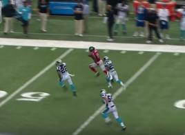 falcons-vs-panthers-julio-jones-explose-les-panthers-et-cam-newton-sort-sur-commotion