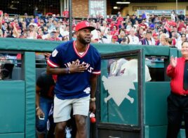Quand LeBron James débarque dans le stade des Cleveland Indians