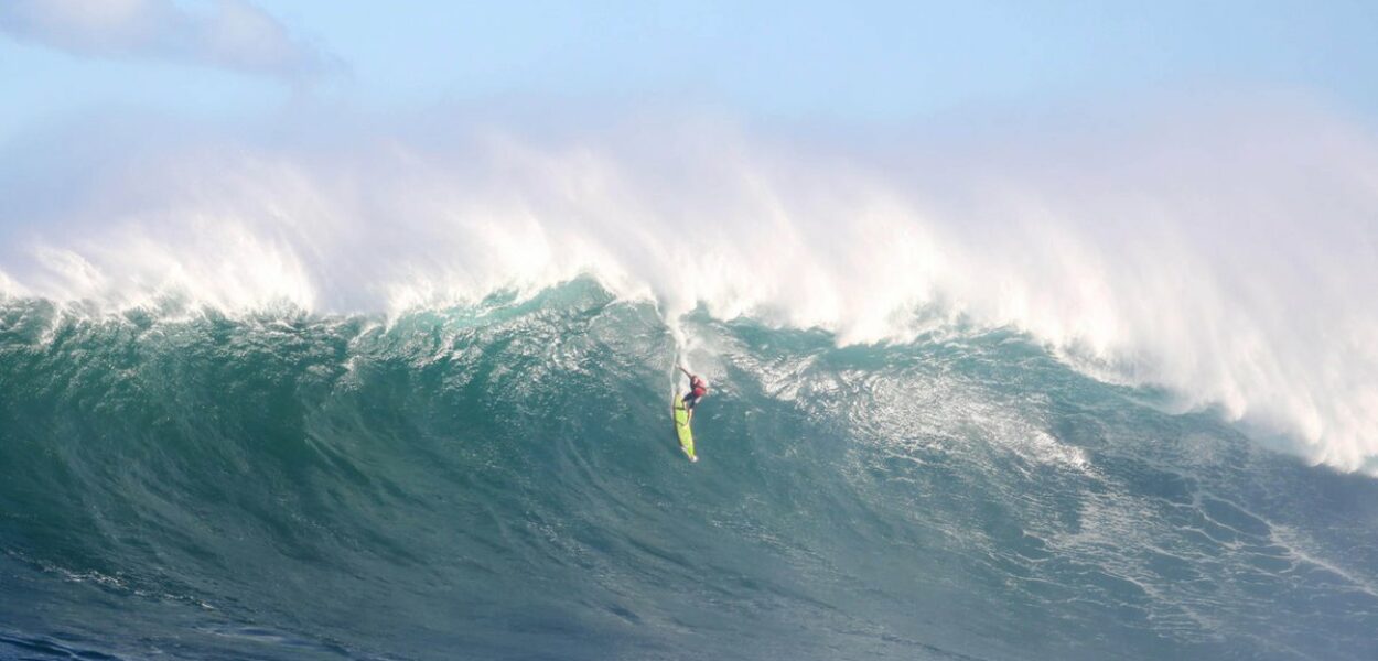 Peahi-challenge-2016