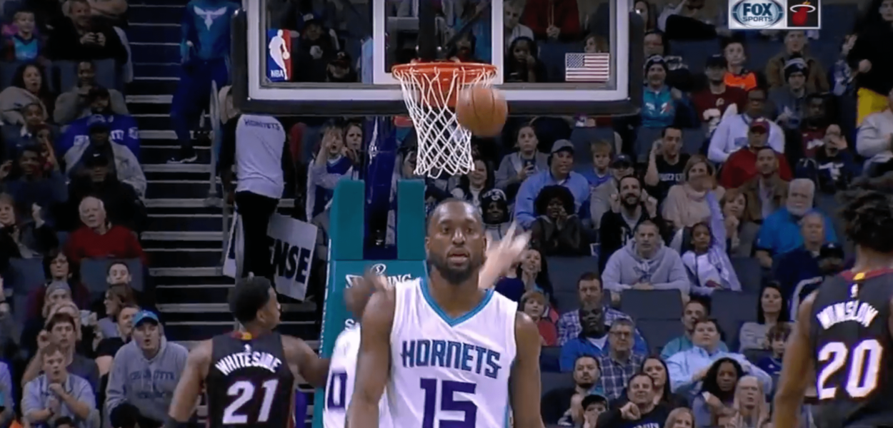 Kemba Walker rejoint Nick Young dans la légende du fail