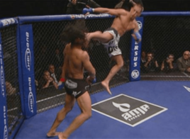 Le showtime kick d’Anthony Pettis contre Benson Henderson