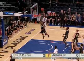 Le très irrespectueux alley-oop d’Obinna Oleka