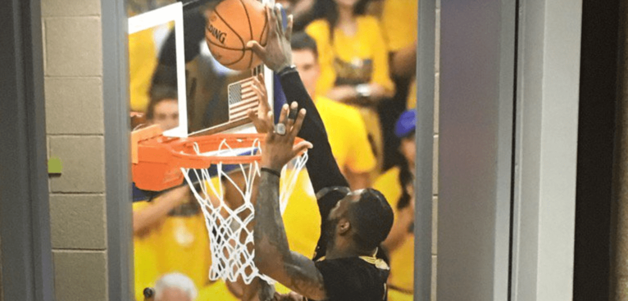 Les Cavaliers ont magnifiquement trollé les Warriors