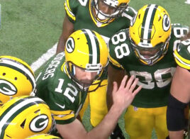 C’est Aaron Rodgers lui-même qui a créé le dernier jeu dans le huddle