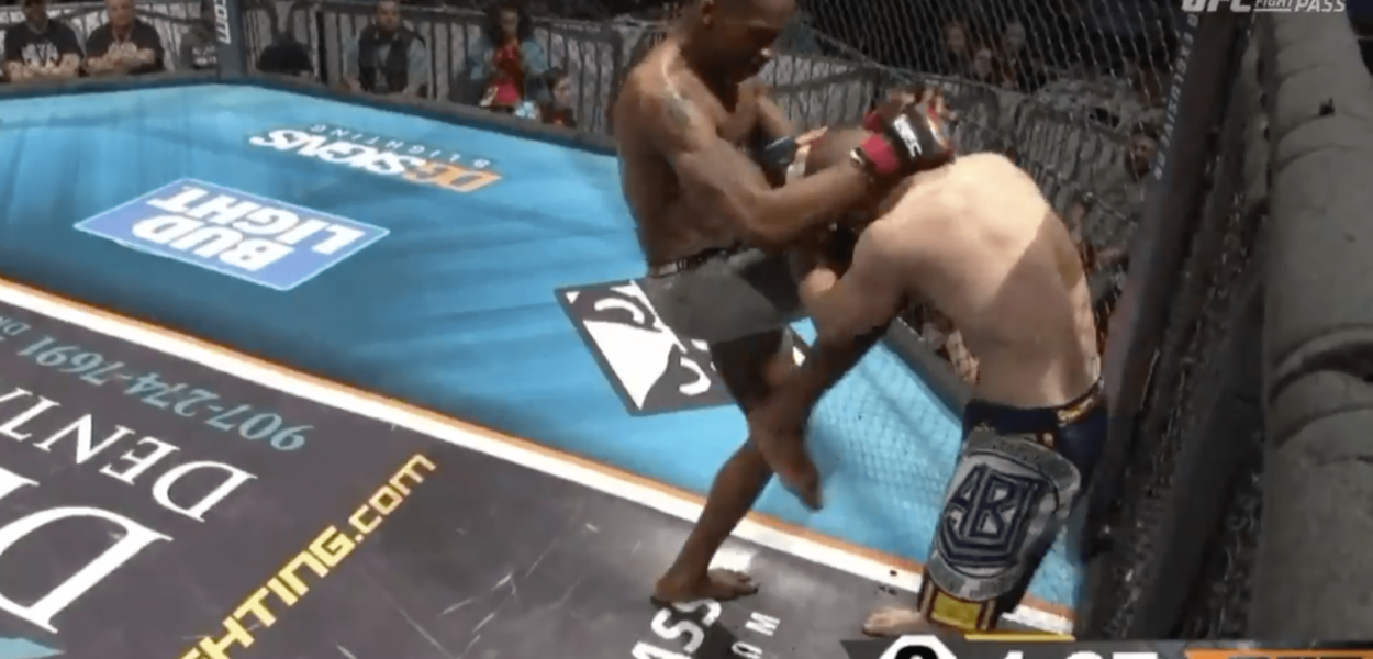 AFC 129 - Jarel Askew explose Charlie Johnson
