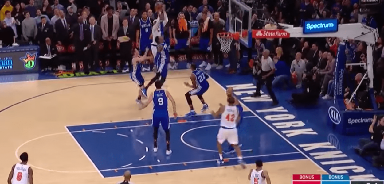 Carmelo Anthony envoie le Game Winner contre les Sixers