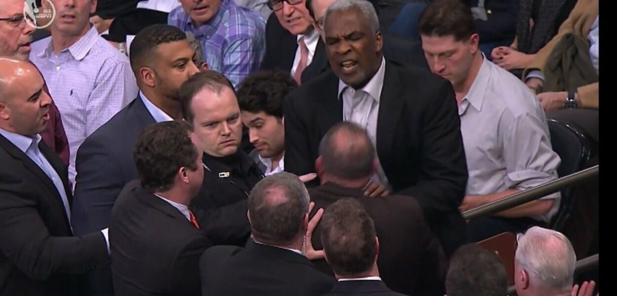 La légende des Knicks, Charles Oakley, expulsée et arrêtée au MSG