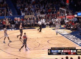 Isaiah Thomas tente le dunk, se plante et marque à trois points