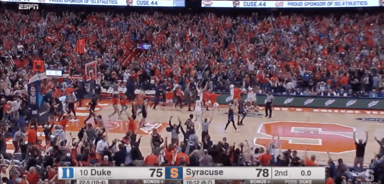 Syracuse s’offre Duke au buzzer sur une bombe à 3-points