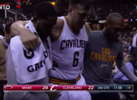 Andrew Bogut se fracture le tibia après moins d’une minute de jeu