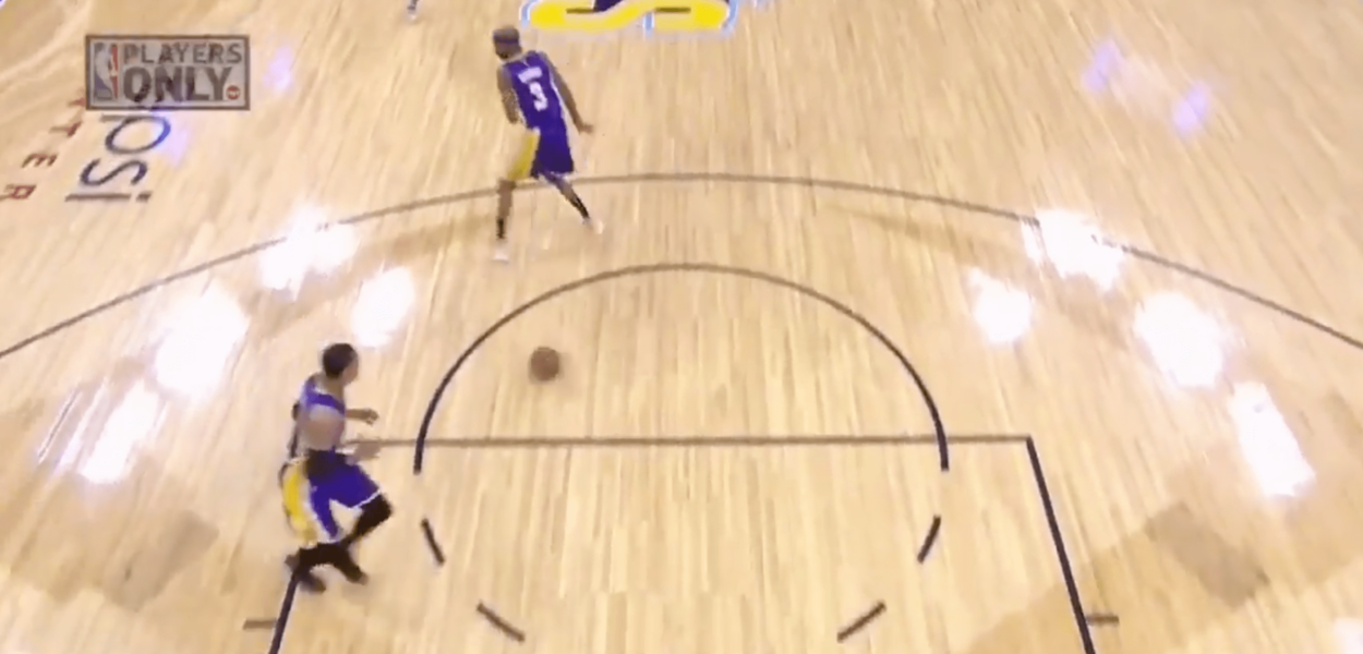 Corey Brewer résume la saison des Lakers en une action
