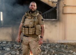 Un trailer pour Sand Castle avec Nicholas Hoult et Henry Cavill