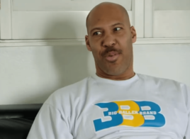 Des images de LaVar Ball jouant en basket plus jeune sont sorties