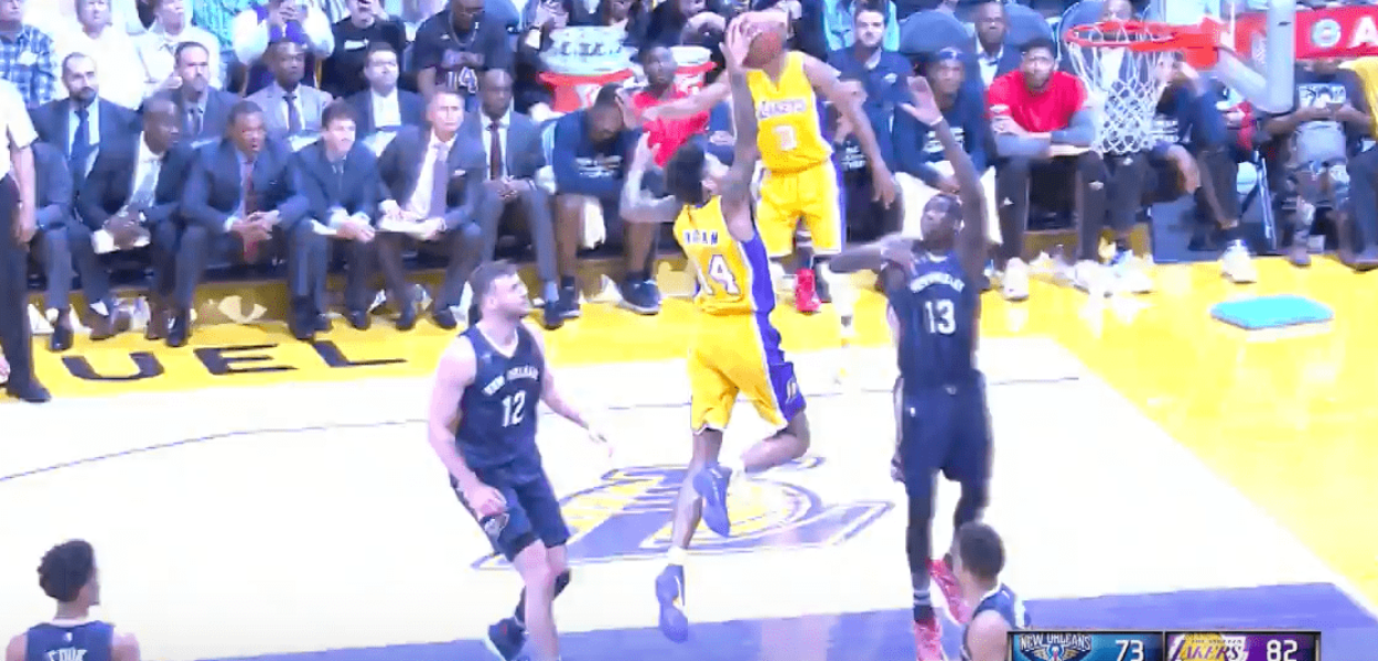 Brandon Ingram passe ses nerfs sur Cheick Diallo