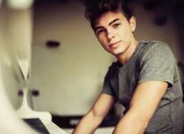 Emanuele Fasano - L’incroyable histoire du pianiste de la station