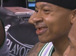 Isaiah Thomas perd une dent puis claque deux trois-points de suite
