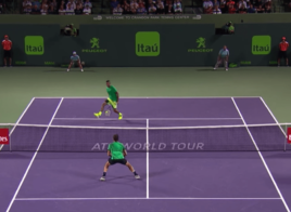 Nick Kyrgios a refait le coup entre les jambes contre Roger Federer