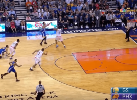Shaun Livingston marque à trois points sans le vouloir