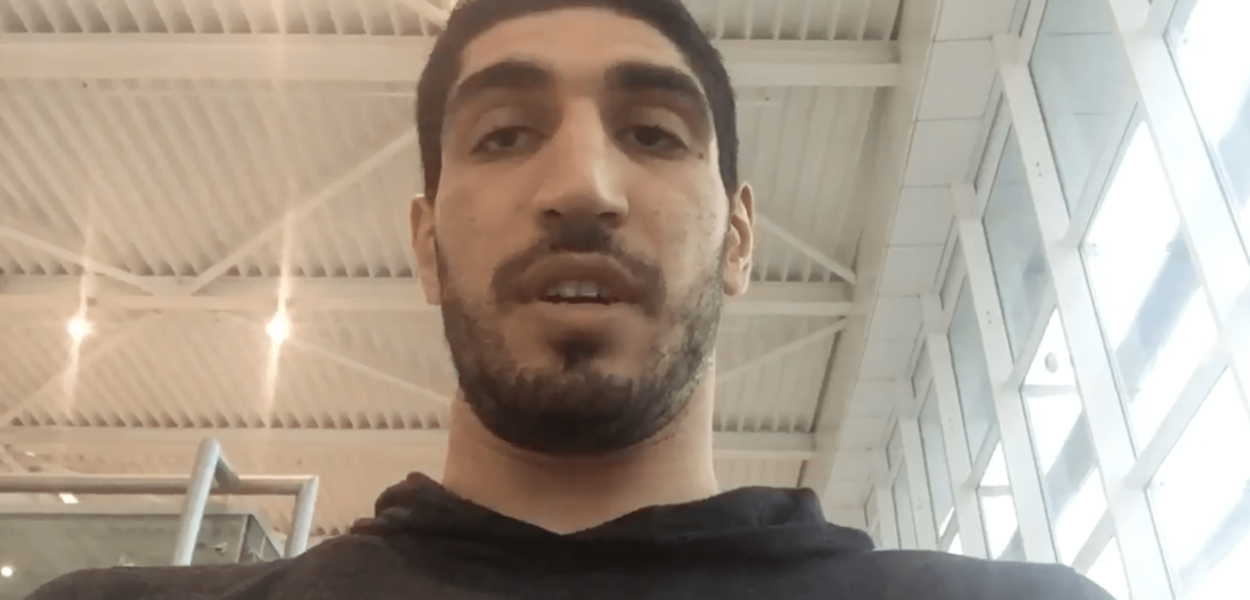 Enes Kanter Roumanie