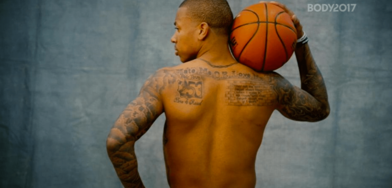 Isaiah Thomas sera nu en couverture de l'édition 2017 de The Body Issue