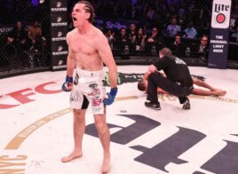 Zach Freeman combattant à mi-temps a vaincu Aaron Pico en 24s