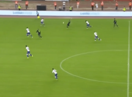 L’énorme but de Gylfi Sigurdsson pour Everton contre Split