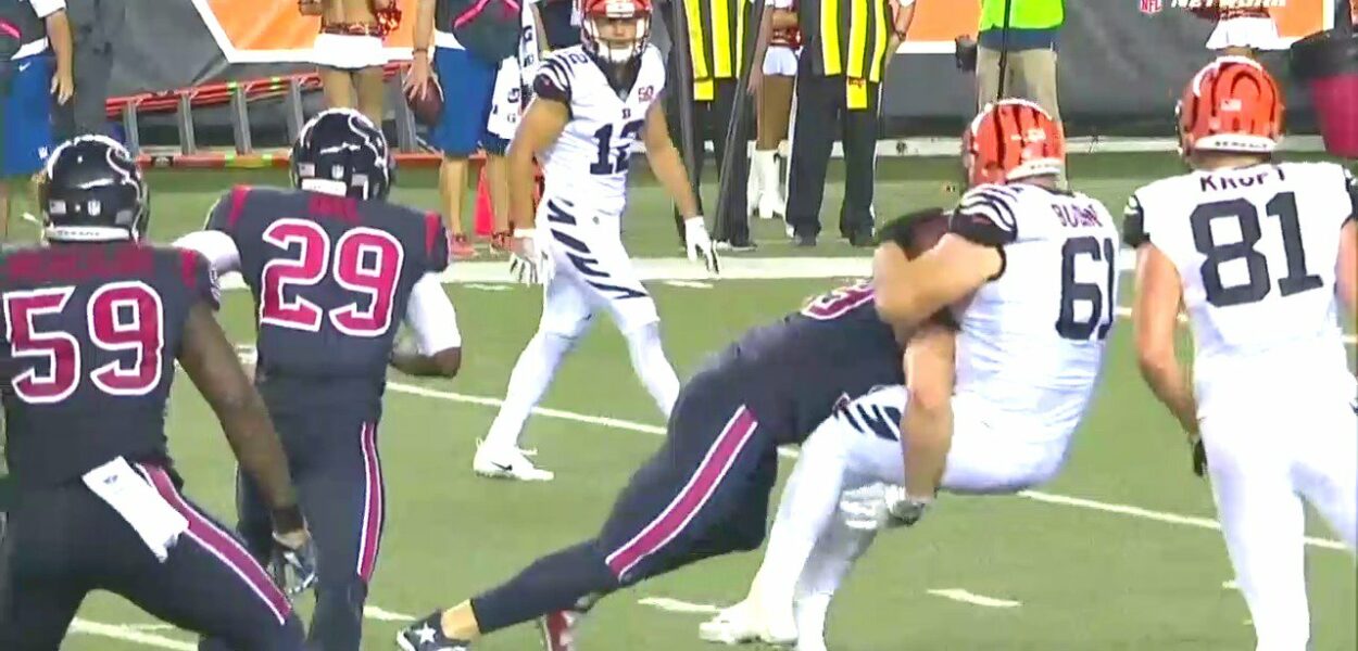 JJ Watt termine le travail avec un gros plaquage sur Russell Bodine