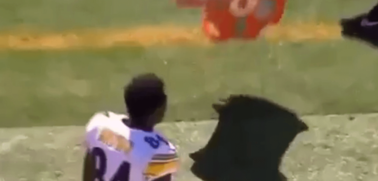 Antonio Brown pète un câble après un oubli de Ben Roethlisberger