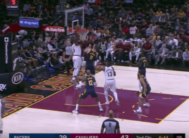 Dwyane Wade et son gros reverse dunk contre les Pacers