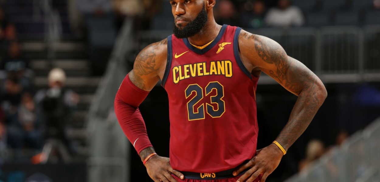 LeBron James Hawks