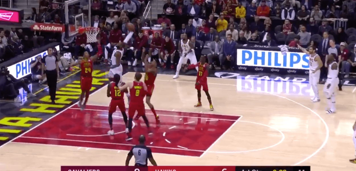 LeBron James Hawks dunk