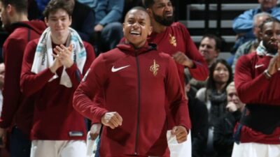 Isaiah Thomas video hommage Boston journaliste