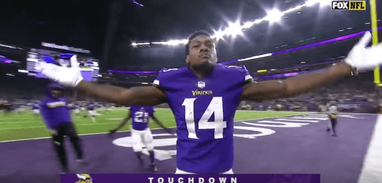 Le touchdown fou de Stefon Diggs avec les commentaires possédés de Paul Allen