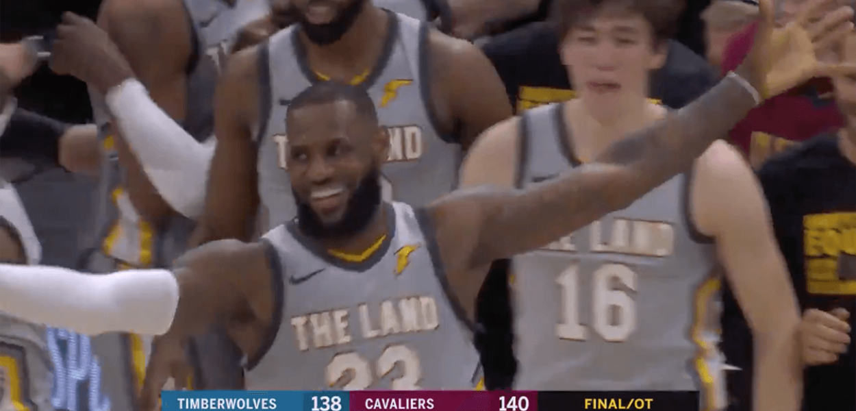 LeBron James Minnesota Timberwolves buzzer beater (1)