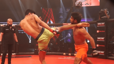 Sumeet Khade head kick KO
