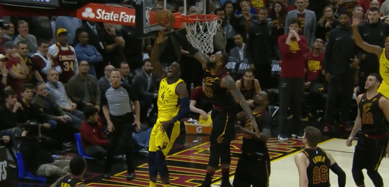 Avant son buzzer-beater, LeBron a refait le coup du bloc !