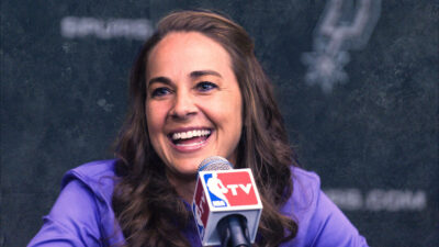 Et si Becky Hammon devenait la première head coach en NBA ?