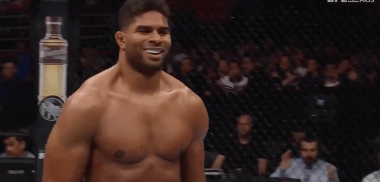 Alistair Overeem Sergey Pavlovich UFC Beijing