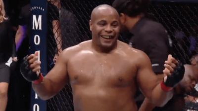 Daniel Cormier Derrick Lewis