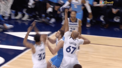 Maintenant, Taj Gibson défend avec ses chaussures