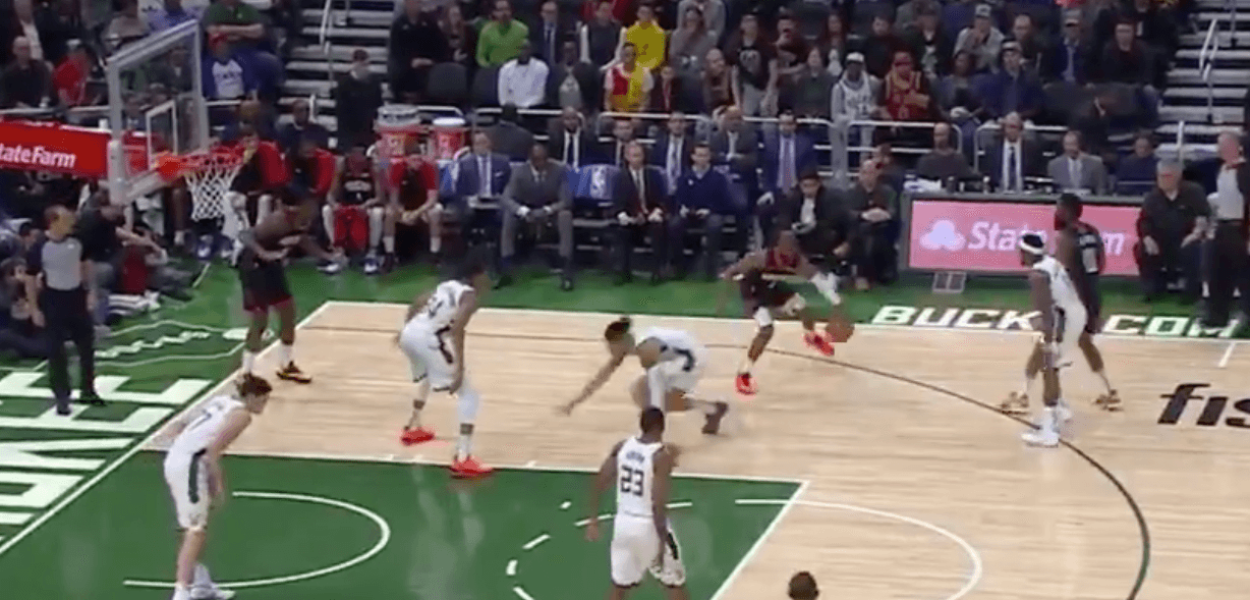 Chris Paul crossover DJ Wilson