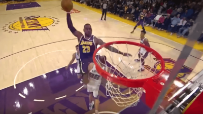 LeBron James dunk Kings
