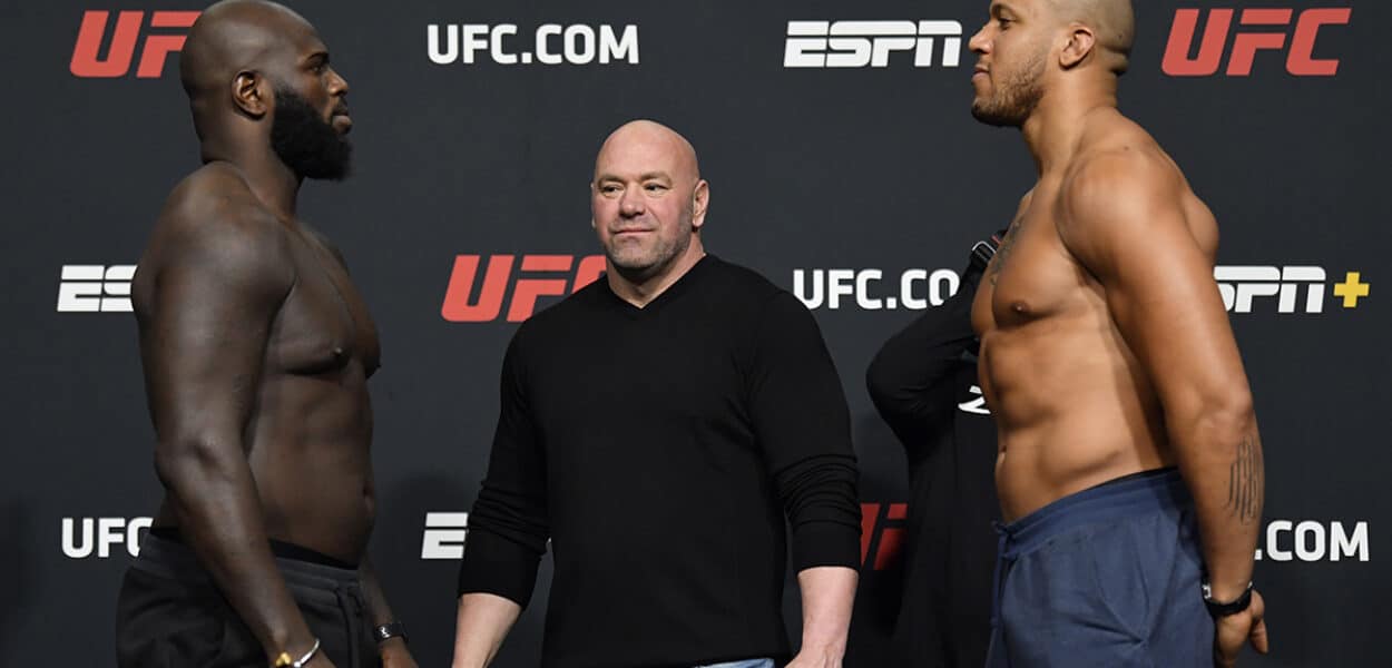 UFC Fight Night Rozenstruik v Gane: Weigh-Ins