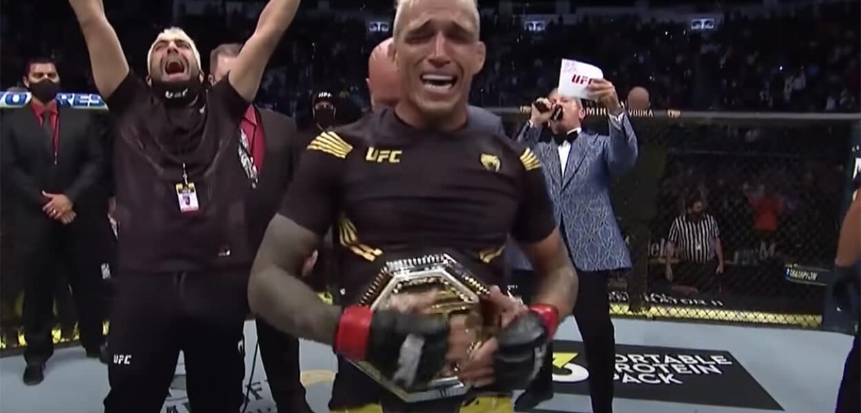 Charles Oliveira UFC 262