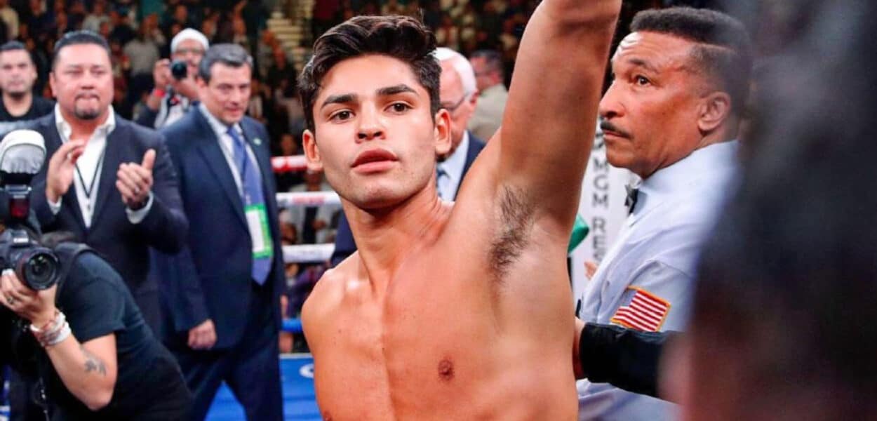 Canelo Alvarez sur Ryan Garcia