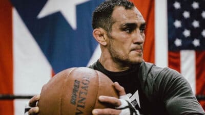 UFC - Tony Ferguson a pris un KO à l'entraînement selon Sean Strickland !