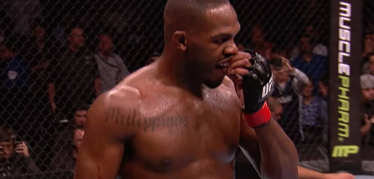 Daniel Cormier ne voit pas Jon Jones prendre la ceinture en poids lourds