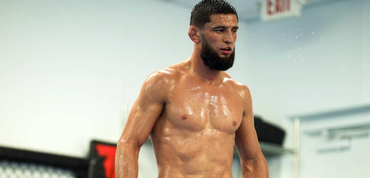titre intérimaire khamzat chiamev leon edwards