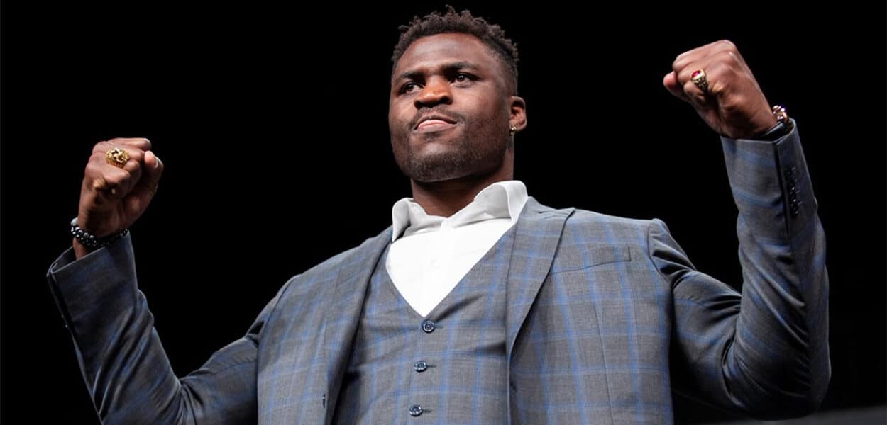 critiqué francis ngannou