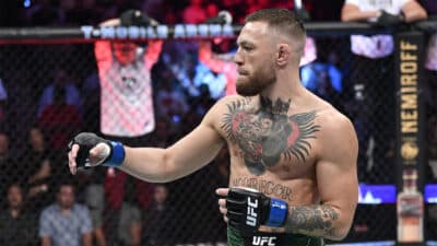 conor mcgregor raison échecs